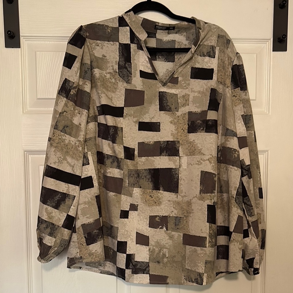 Shein Curve Abstract Print Top
